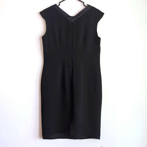 Linea Domani Women's Size 12 Black Sleeveless Midi Dress Monotone Details Goth‎ - Picture 2 of 4